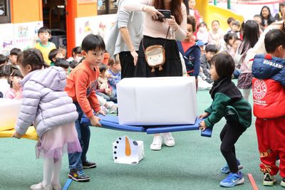 「冬日奇妙舞會」生日會